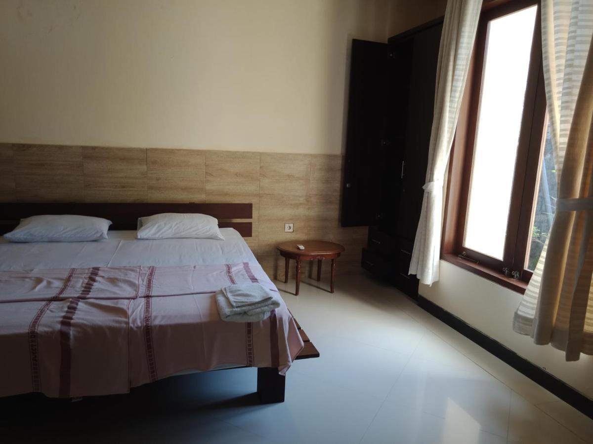 Rika Sanur Homestay Esterno foto