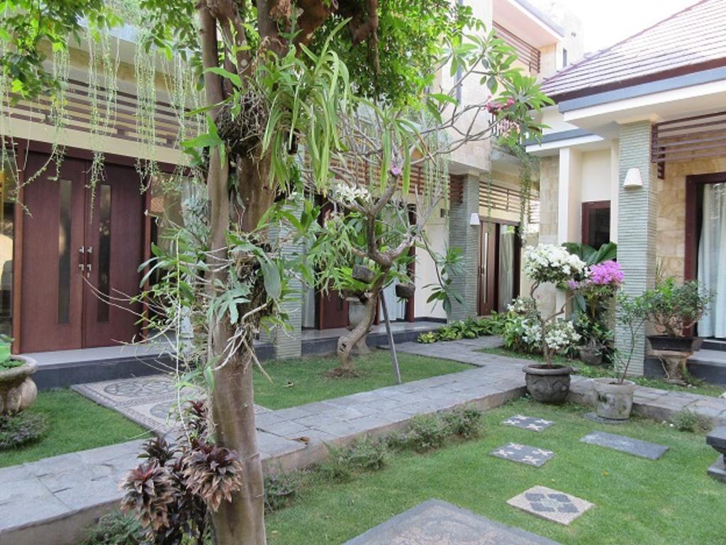 Rika Sanur Homestay Esterno foto