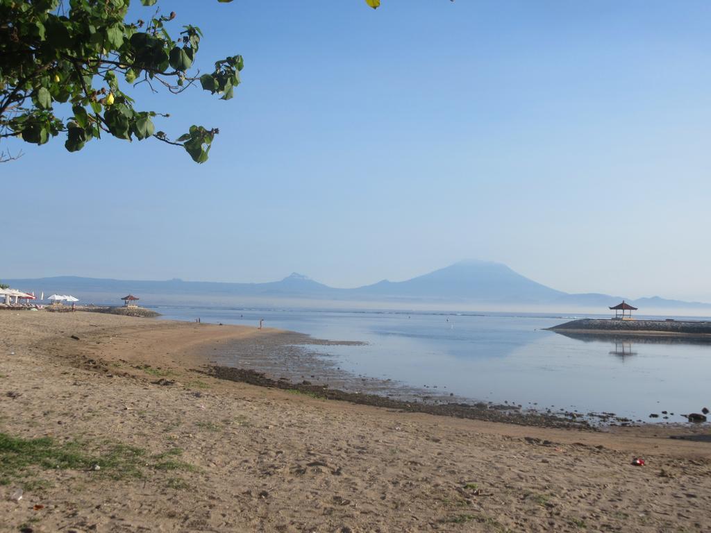 Rika Sanur Homestay Esterno foto